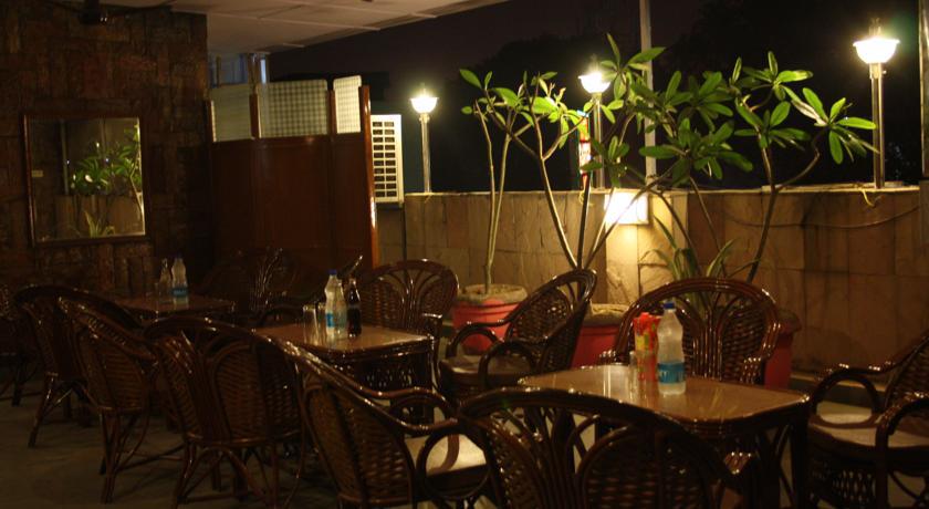Hotel Rahul Palace Νέο Δελχί Εστιατόριο φωτογραφία
