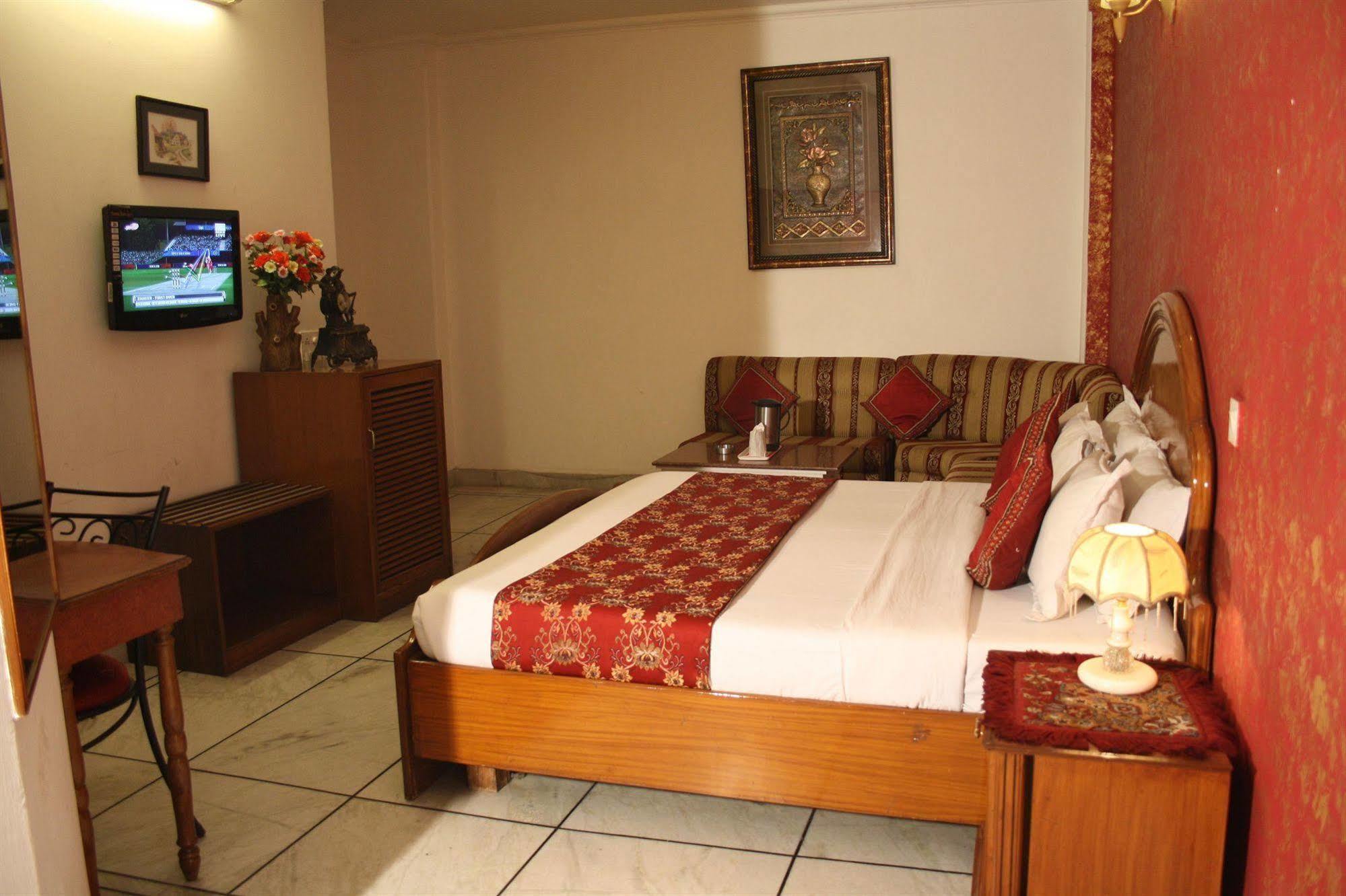 Hotel Rahul Palace Νέο Δελχί Δωμάτιο φωτογραφία